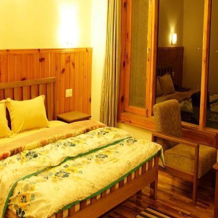 Hotel Keylinga Inn Manali Esterno foto